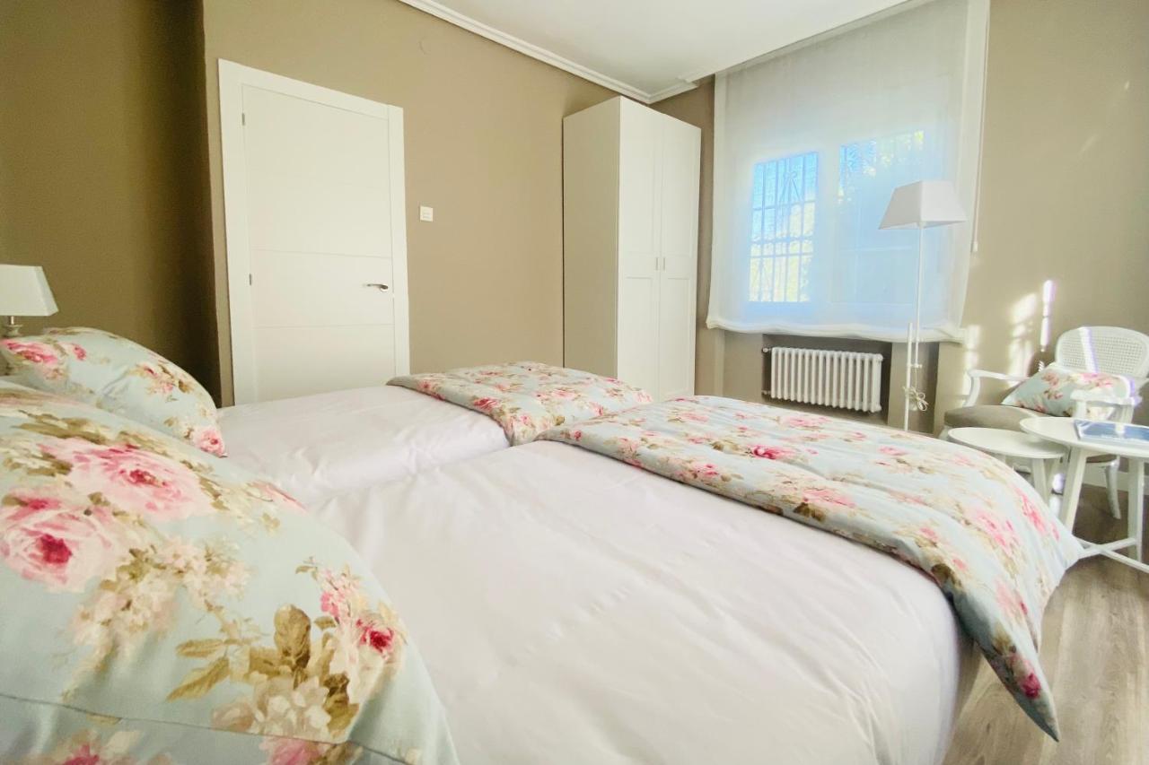 Vila Casa Vacacional Galiana Avilés Exteriér fotografie
