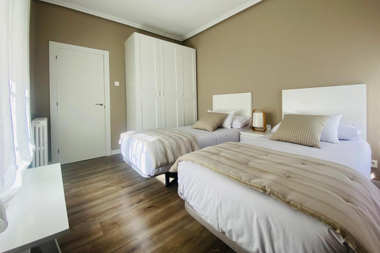 Vila Casa Vacacional Galiana Avilés Exteriér fotografie